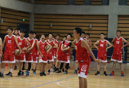 廣西籃球夏令營讓孩子學會尊重別人