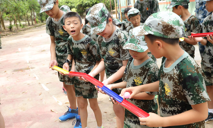 廣西中學生軍事夏令營收獲