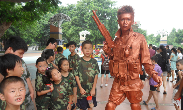 廣州軍事夏令營(yíng)