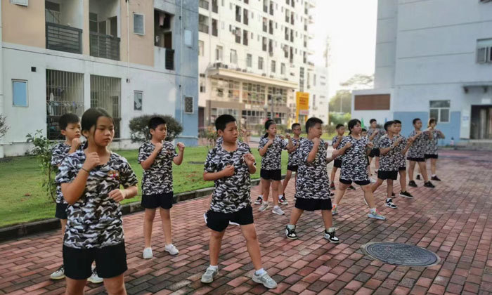 廣州軍事夏令營(yíng)有哪些