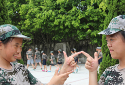 參加廣州軍事夏令營給孩子一次精彩的人生體驗(yàn)吧！