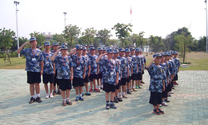 廣州軍事夏令營(yíng).jpg