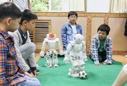 <strong>鼓勵中小學生參加廣州科技夏令營的理由是什么？</strong>