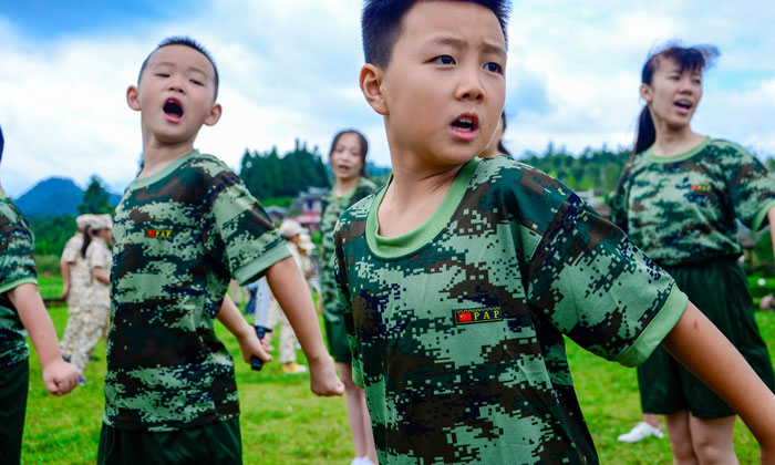 廣州中學生軍事夏令營