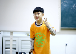 <strong>廣州暑假夏令營(yíng)全面提高青少年的綜合素質(zhì)！</strong>