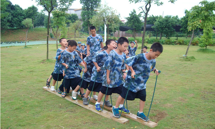 廣州中學(xué)生夏令營課程