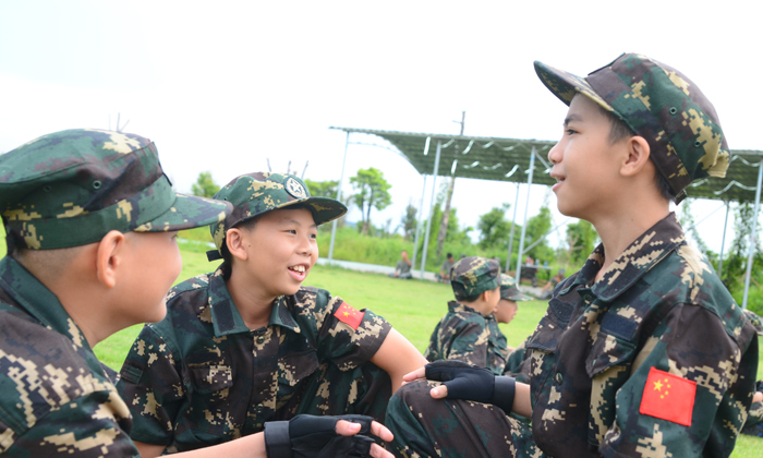桂林軍事夏令營價格