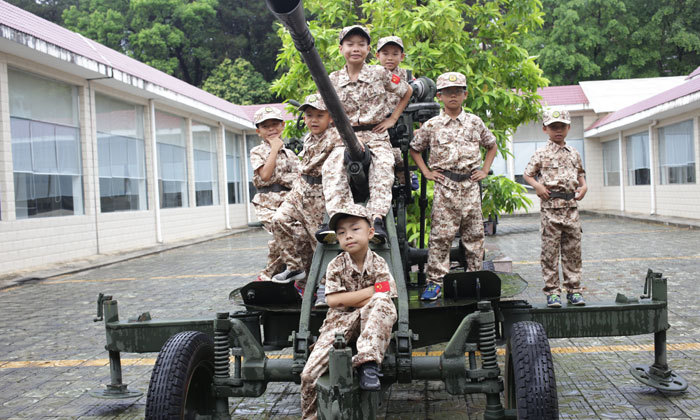 桂林軍訓(xùn)夏令營哪家好