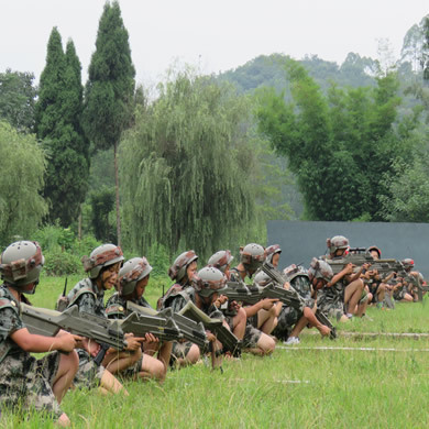 貴陽軍訓(xùn)夏令營的訓(xùn)練條件怎么樣？
