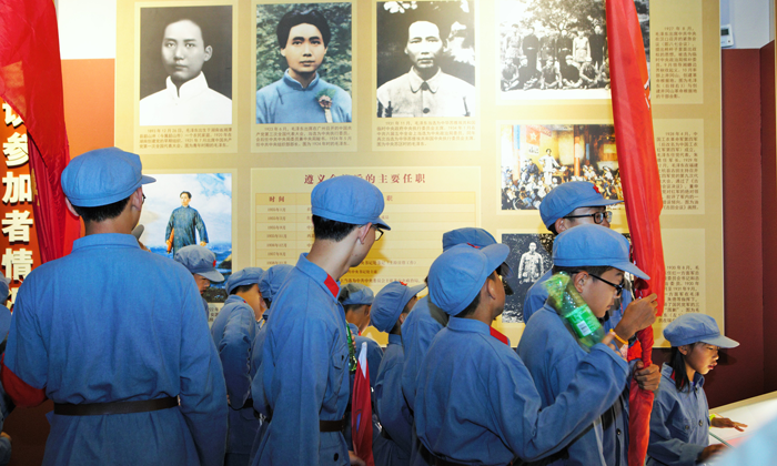 貴州興義軍事夏令營