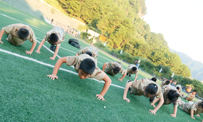 貴州軍訓(xùn)夏令營(yíng)費(fèi)用