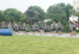 貴州青少年生夏令營(yíng)帶孩子感受知青生活