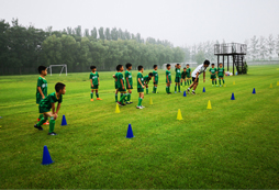 孩子參加河北足球夏令營有安全保障嗎？