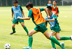 暑假來2024福清小學(xué)生足球夏令營馳騁操場!