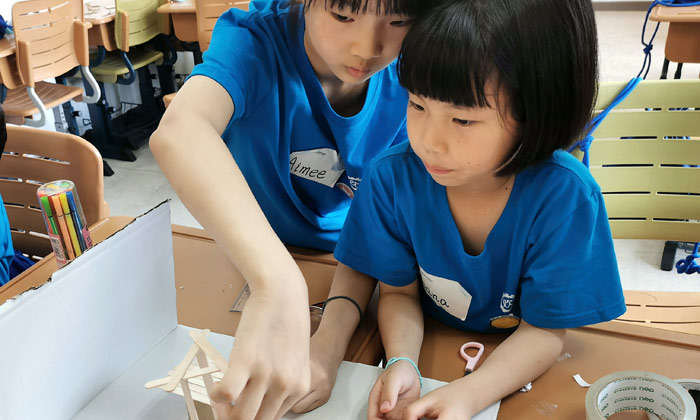 國內(nèi)主題夏令營多少錢