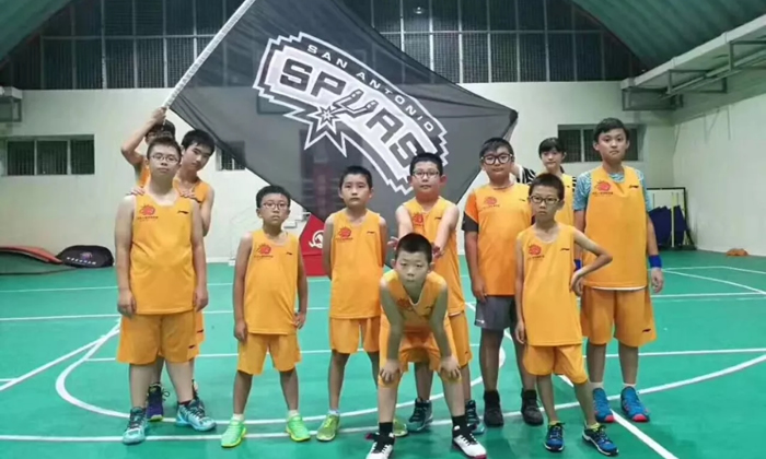 國內(nèi)的籃球訓(xùn)練營出名的