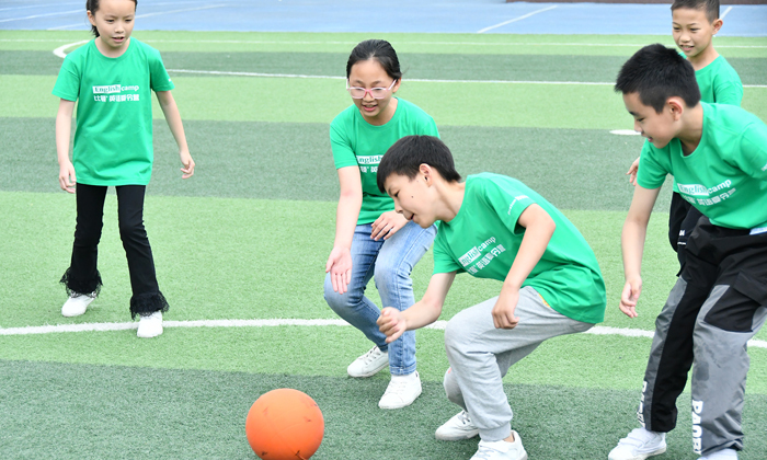 為孩子選擇夏令營(yíng)時(shí)需要注意什么？.jpg