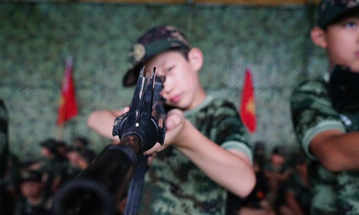 21天好習(xí)慣軍事成長(zhǎng)夏令營(yíng)