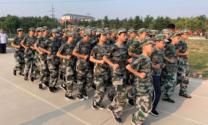 國內(nèi)軍事夏令營費用