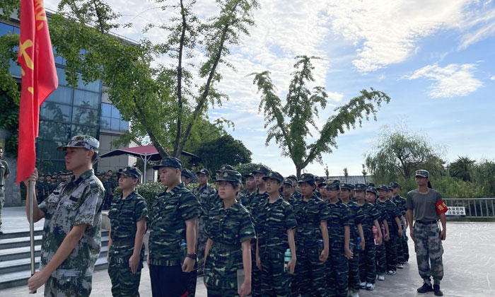 國內(nèi)夏令營費用