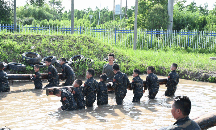 國內(nèi)夏令營.jpg