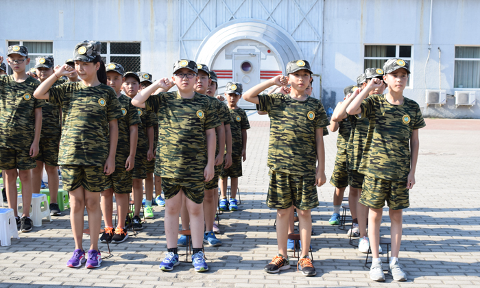 國內(nèi)軍事夏令營機(jī)構(gòu).jpg