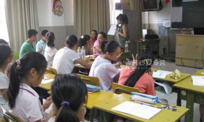 國(guó)內(nèi)夏令營(yíng)對(duì)孩子成長(zhǎng)有什么作用？