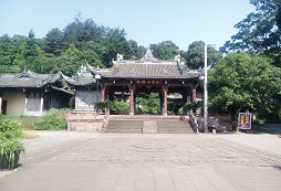 國內游學夏令營讓孩子成長為優(yōu)秀陽光少年