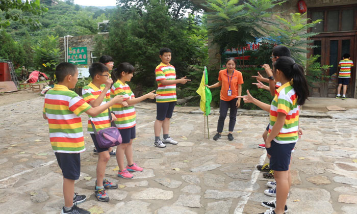 國內(nèi)軍事夏令營可以提升青少年的專注力嗎？.jpg