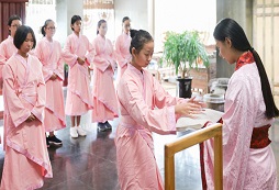 暑期漢服國學(xué)課程活動怎么樣？