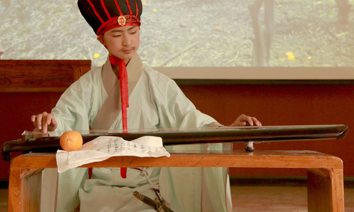 國學(xué)夏令營讓孩子和家長一起走進(jìn)國學(xué)世界！.jpg
