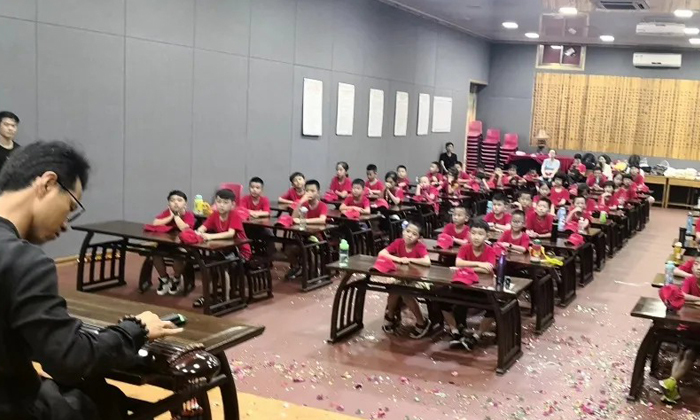 青少年國學(xué)夏令營費用
