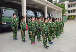 青少年軍事拓展訓(xùn)練營(yíng)的益處