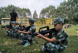 廣西黃埔軍事夏令營師資團(tuán)隊(duì)怎么樣？