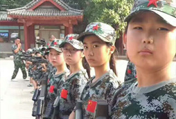 2018科技夏令營充分激發(fā)孩子學習的興趣