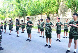 哈爾濱軍事夏令營(yíng)安全嗎？保障措施有哪些？