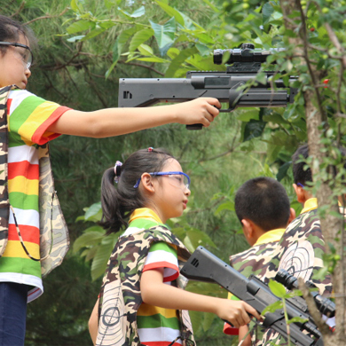 哈爾濱軍旅夏令營(yíng)幫助孩子改善行為習(xí)慣