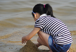 小學(xué)生海濱夏令營(yíng)給孩子一個(gè)彰顯個(gè)人魅力的舞臺(tái)