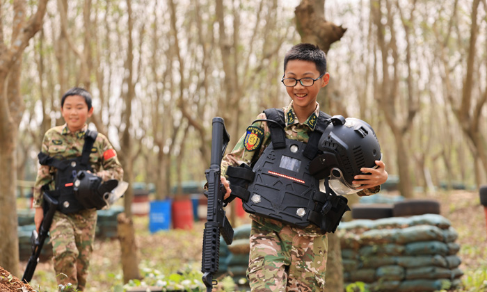 海南軍事夏令營(yíng)好不好