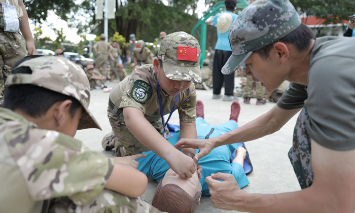 海南軍訓(xùn)夏令營怎么樣