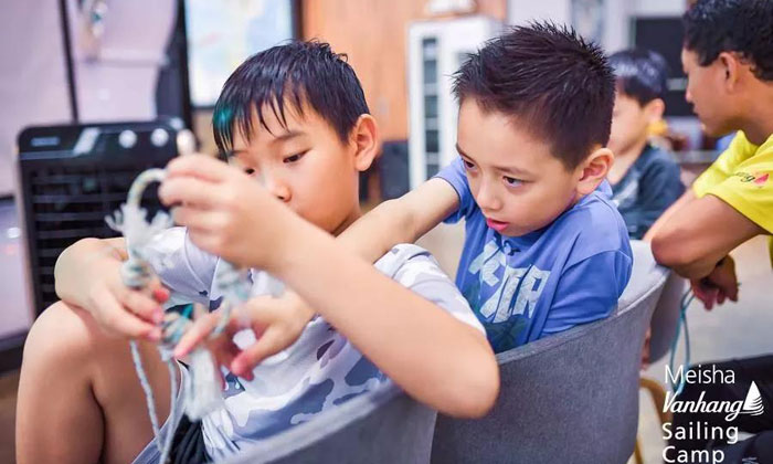 海南青少年戶外夏令營去哪報名？