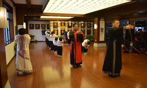 參加杭州國(guó)學(xué)夏令營(yíng)需要多少錢