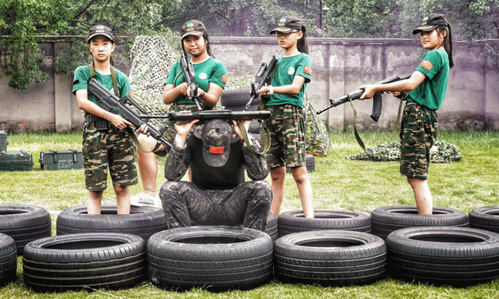 杭州好口碑軍事夏令營(yíng)