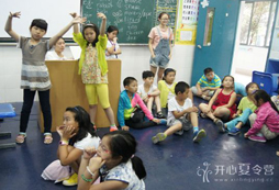 杭州夏令營(yíng)建議大家多聽(tīng)聽(tīng)英文歌曲
