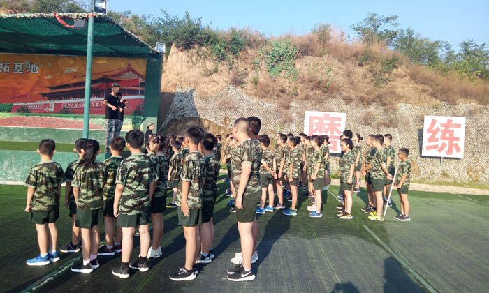 河北軍訓(xùn)夏令營(yíng)課程有哪些