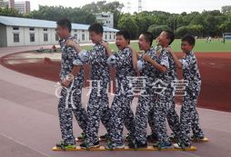 暑期合肥軍事夏令營的特色是什么？