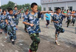 參加黑龍江兒童夏令營培養(yǎng)孩子的興趣愛好