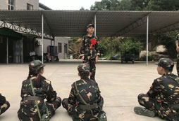 老樂(lè)山夏令營(yíng)火熱報(bào)名中！