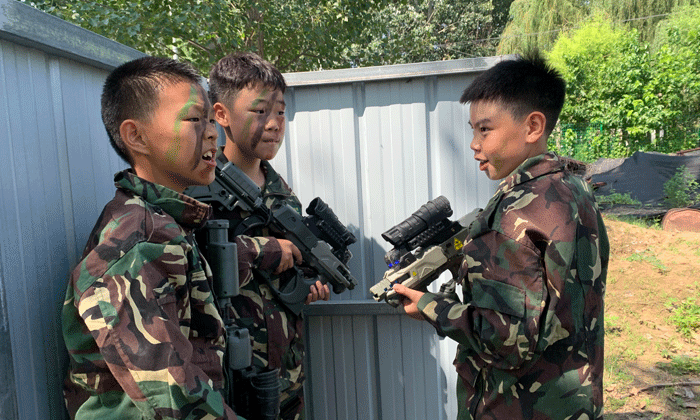 青少年參加河源軍事夏令營(yíng)活動(dòng)有哪些？.gif