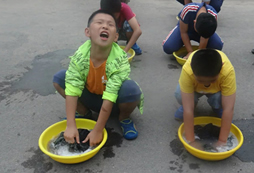 鄭州軍事夏令營嚴(yán)格的時間管理激發(fā)孩子的時間觀念